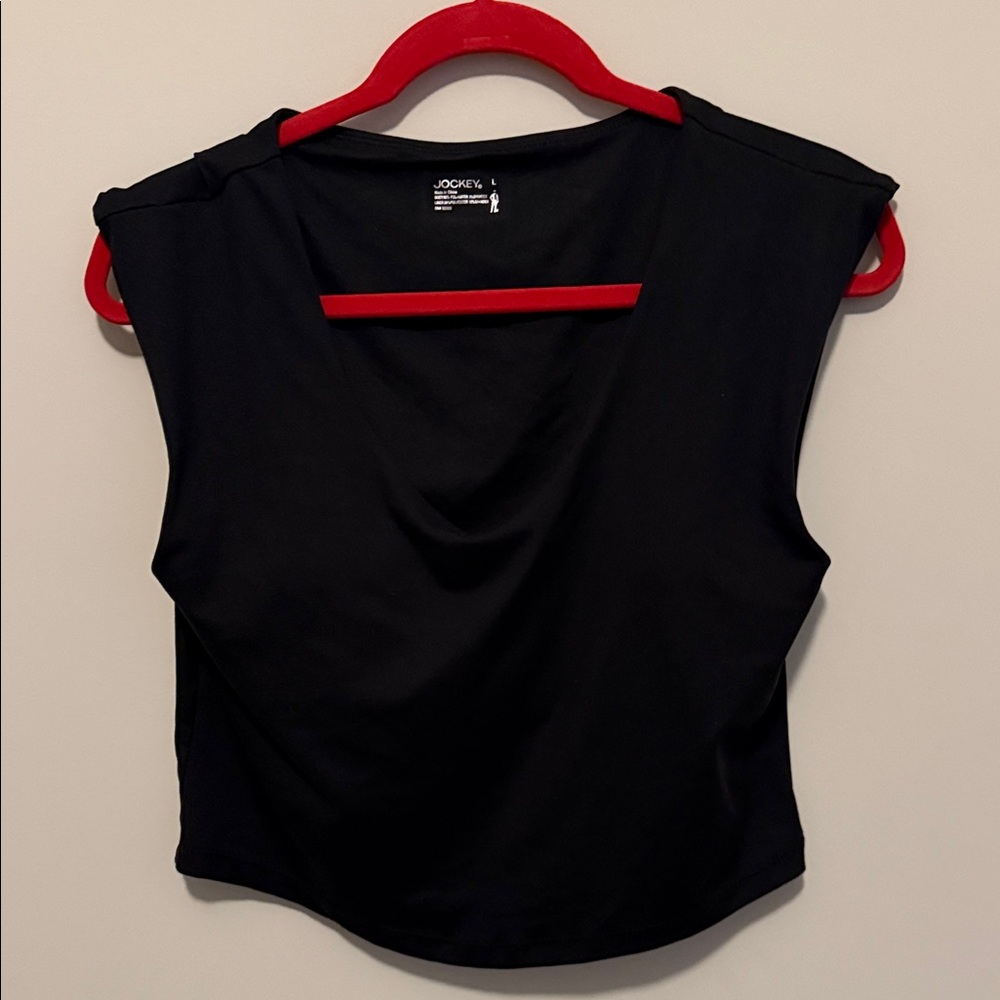 Jockey Black Sleeveless Scoop Neck Tank with built in bra